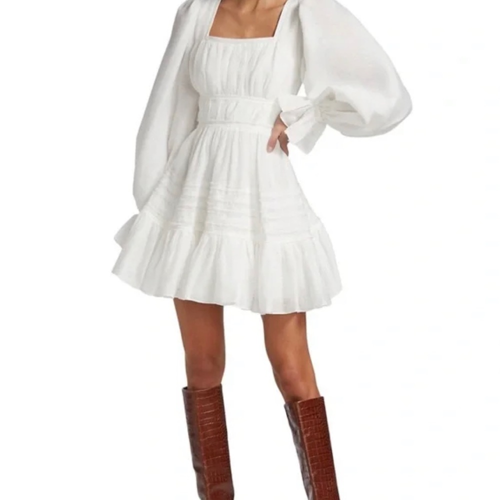 AJE AUS 10/ US size 6 Impression puff sleeve dress perfect condition. White ✨